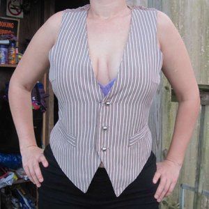 Lynn Ritchie M Beige Tan Vertical Striped Vest Top Chain Buttons Crochet Back